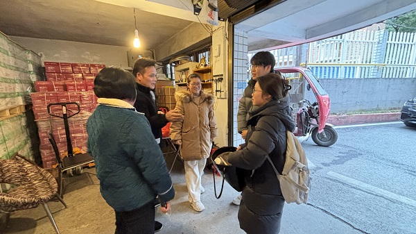 三角坪社區(qū)：“警社聯(lián)動+智慧賦能”助力大學生尋回遺失背包