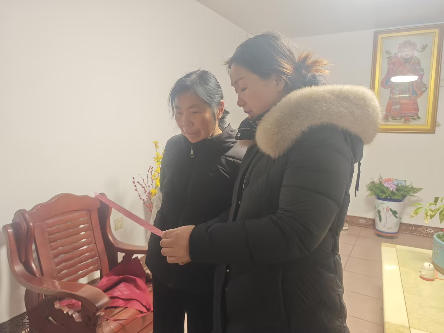 陽塘村：“三長”開展敲門行動 送暖織密民生服務(wù)網(wǎng)