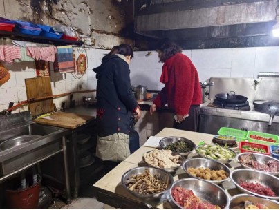 栗塘社區(qū)積極開展燃?xì)獍踩笈挪樾袆? />
                                        </a>
                                                                        <div   id=