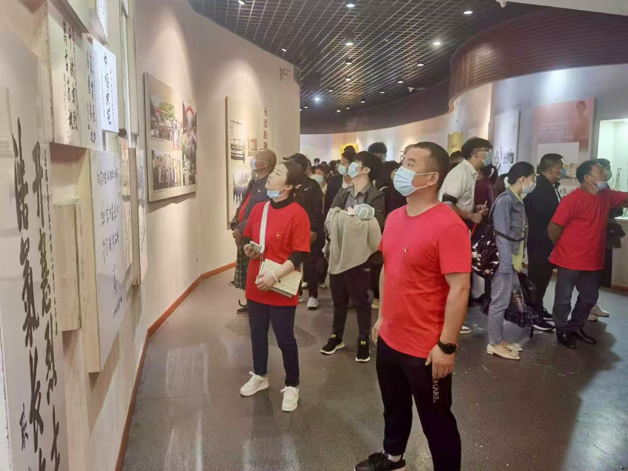 向陽農(nóng)場(chǎng)：建強(qiáng)黨群服務(wù)中心 筑就暖心紅色陣地