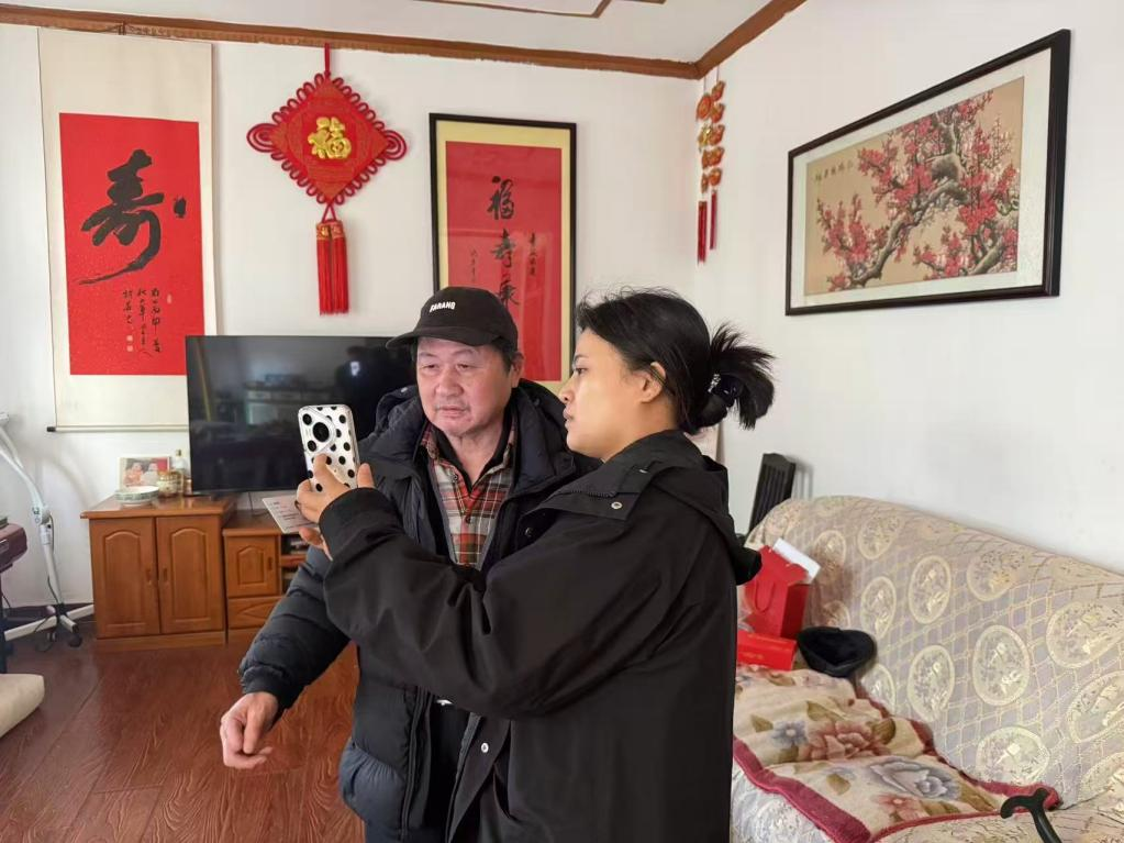 霞城村：上門認(rèn)證暖人心 便民服務(wù)顯溫情