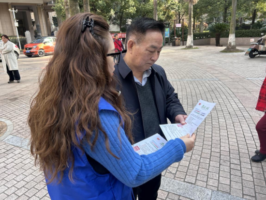 阳光社区开展“潭分类·心相莲”湘潭市2026年一季度生活垃圾分类宣传活动