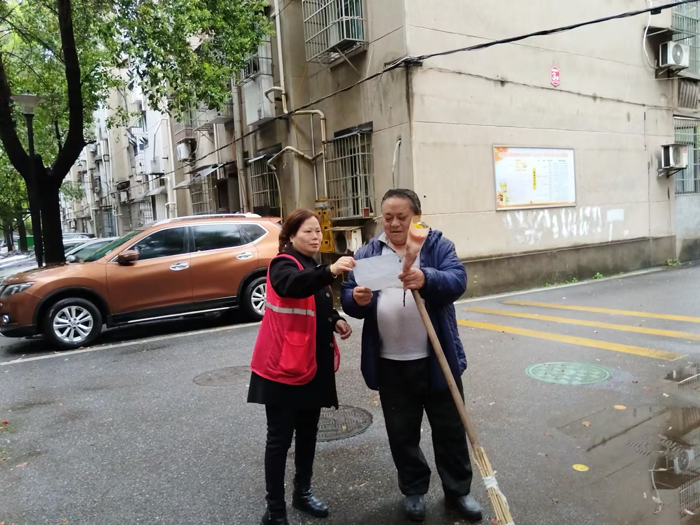 曉塘社區(qū)新時(shí)代文明實(shí)踐站開展“綠色清明 文明祭祀”主題宣傳活動(dòng)