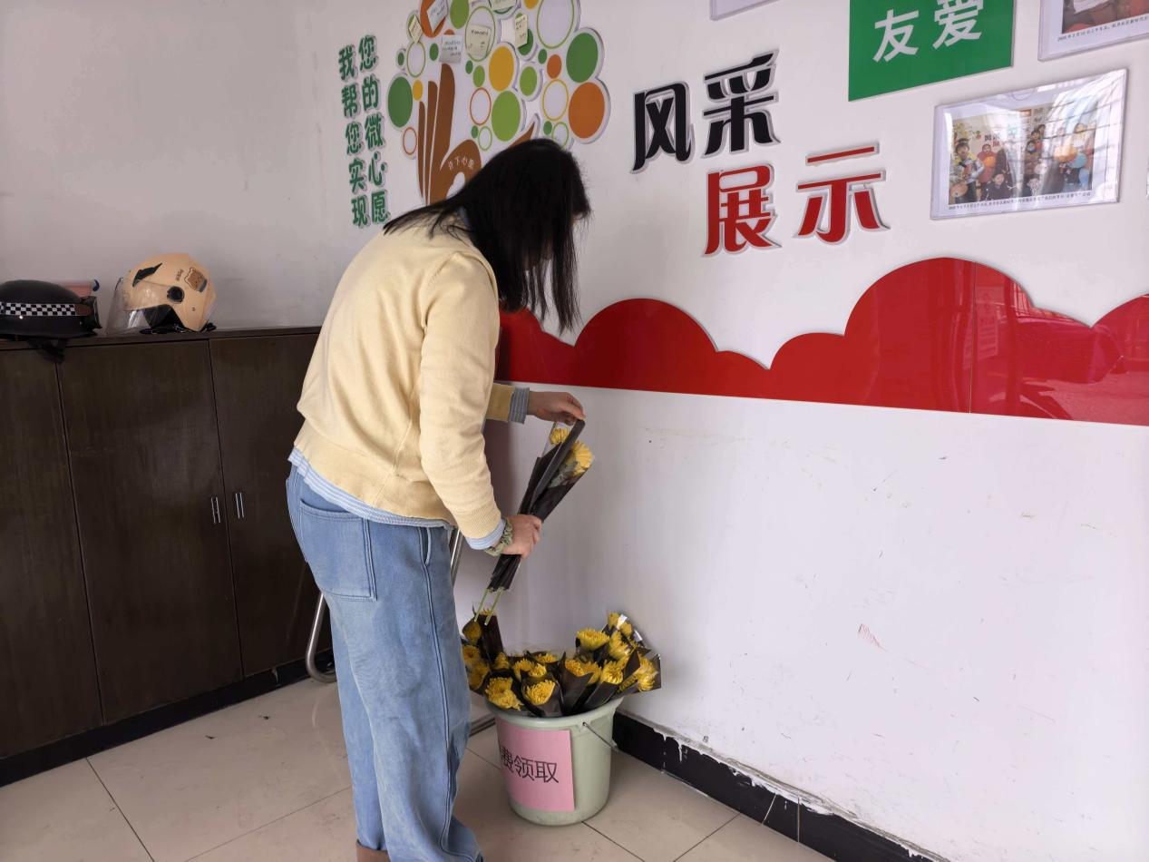 牡丹社區(qū)開展“我們的節(jié)日·清明節(jié)” ——“文明祭掃·綠色清明”主題活動(dòng)