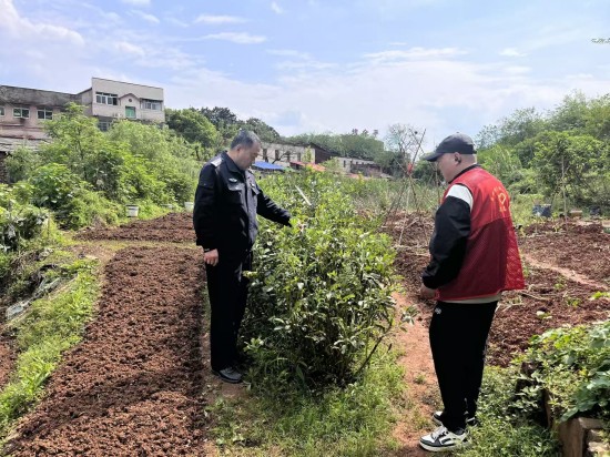 橫街社區(qū)：警社聯(lián)動(dòng)齊發(fā)力 踏查宣傳護(hù)凈土