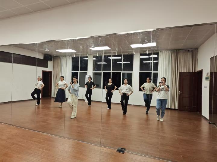三角坪社区：慈善服务赋能基层治理 共建共享幸福家园