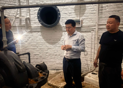 岳塘區(qū)政協(xié)主席周中秋帶隊(duì)開展抗旱水利工程與委員工作室專題調(diào)研