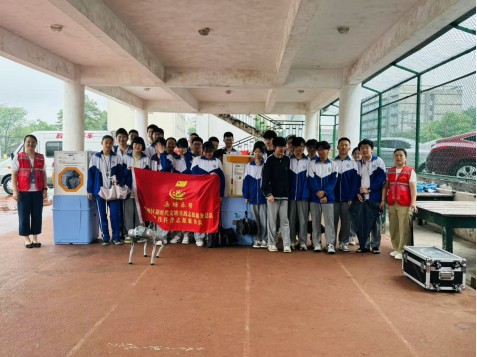 运河社区：“科普大篷车”进校园 点亮湘机中学学子科学梦