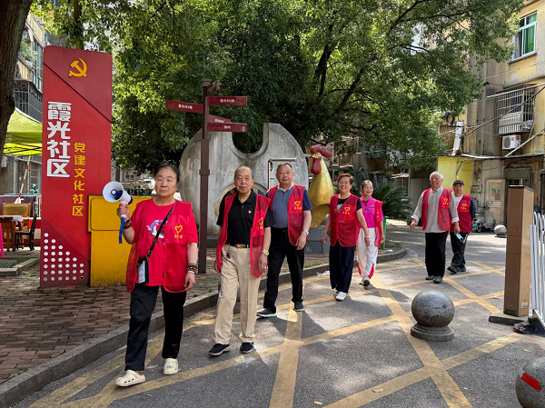霞光社区：激活党建阵地 凝聚共治力量