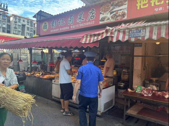 九洲社区开展市场门店燃气安全检查