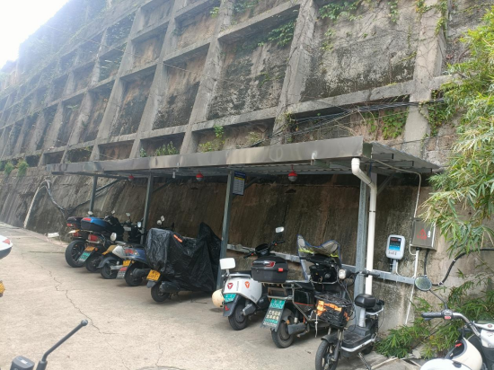 盘龙社区增设便民充电桩 筑牢安全防线