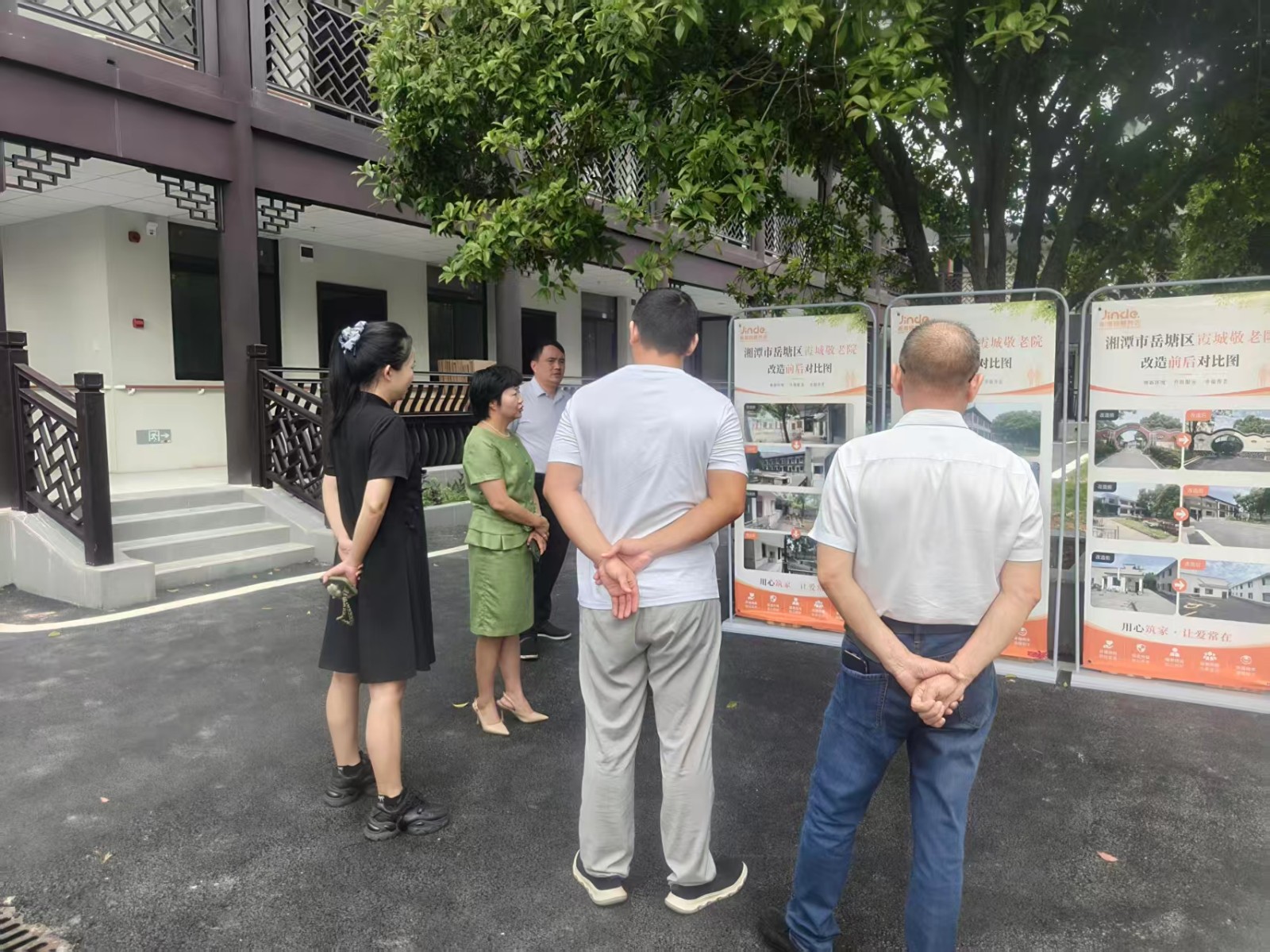 省市区人大代表督导区民政局重点民生实事项目进展情况