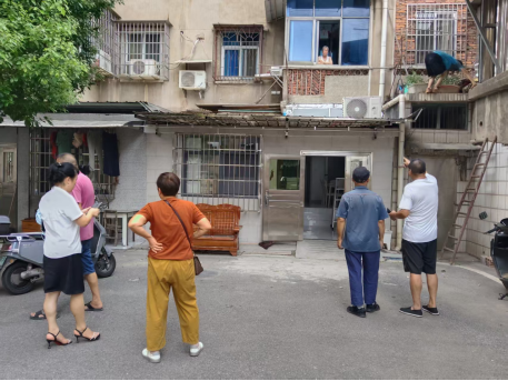 铁园社区：巧解邻里心结 守护和睦家园